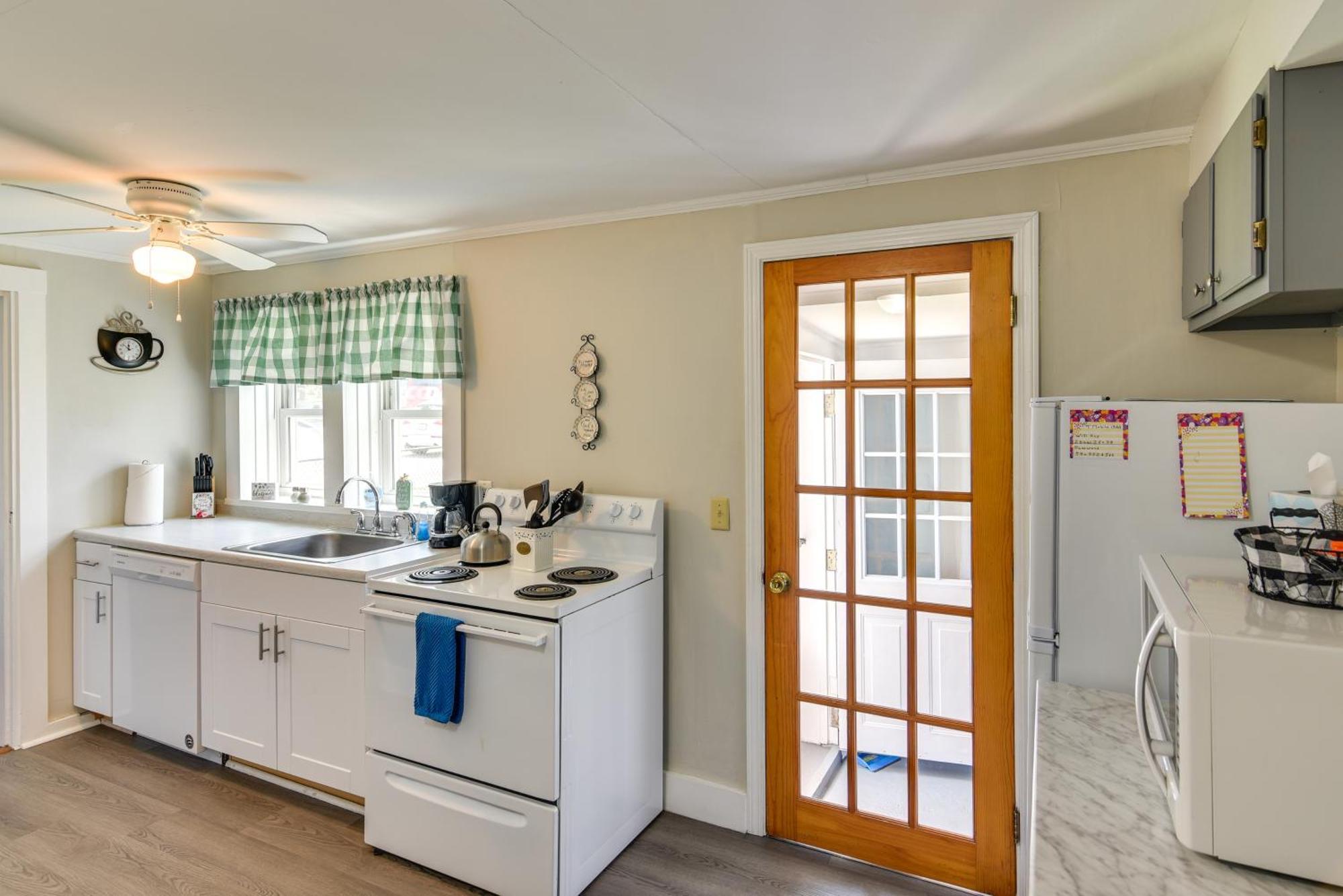 Newport House Less Than 3 Mi To Beaches And Bowens Wharf! Экстерьер фото